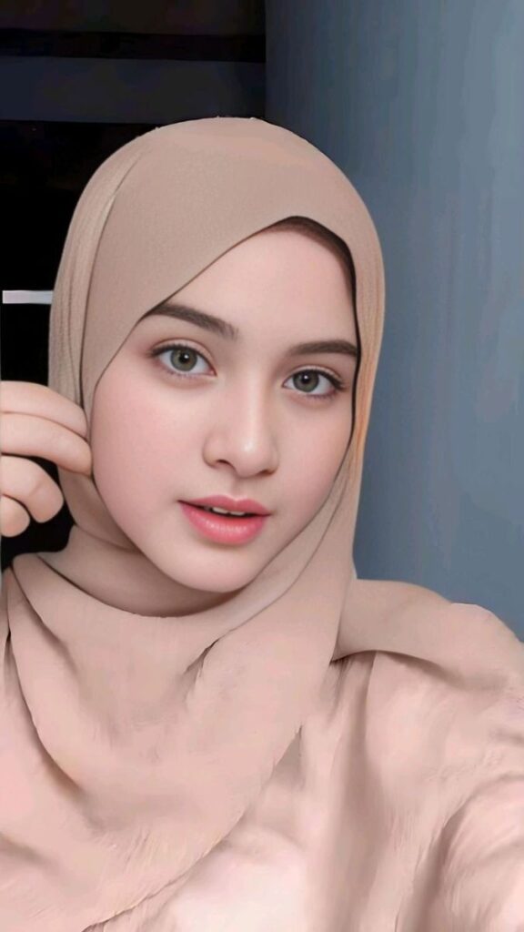 Hijab Girl Dp