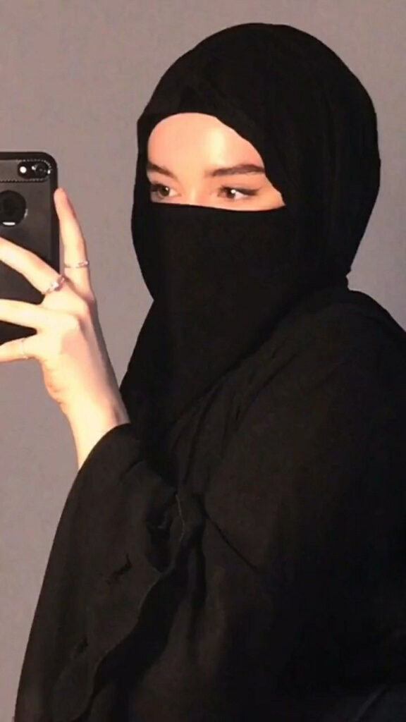 Hijab Girl Dp