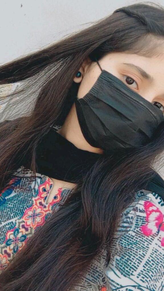 instagram stylish hidden face girl pic