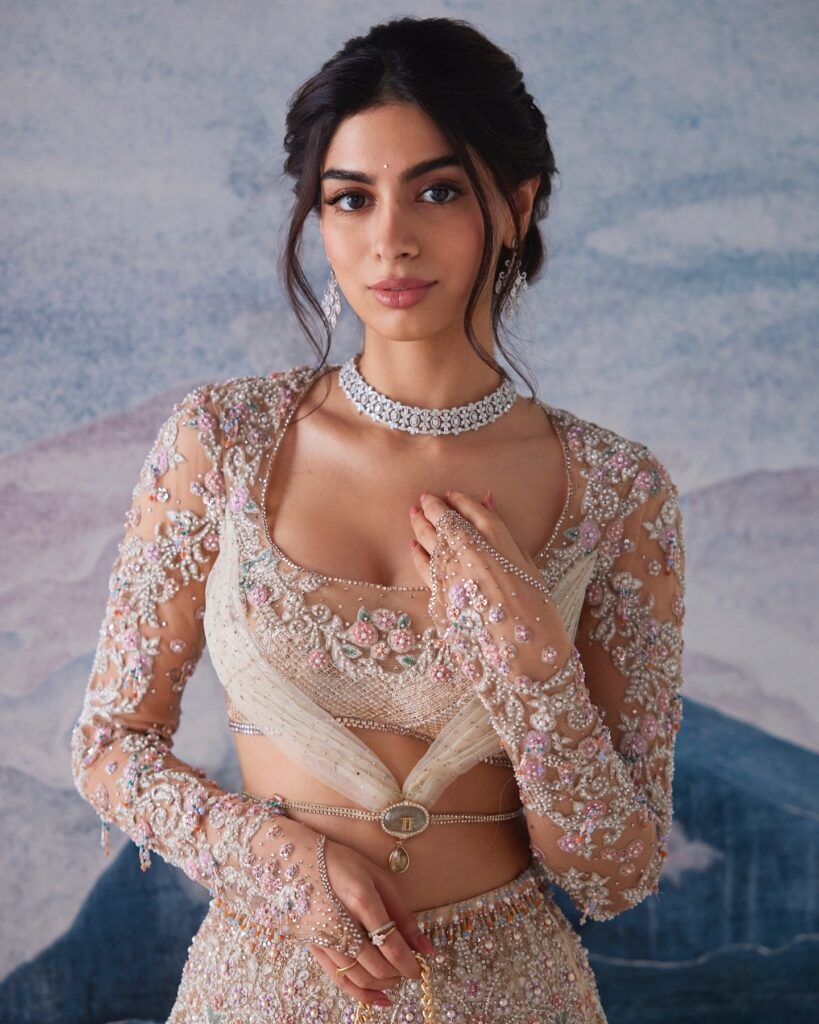 Khushi Kapoor