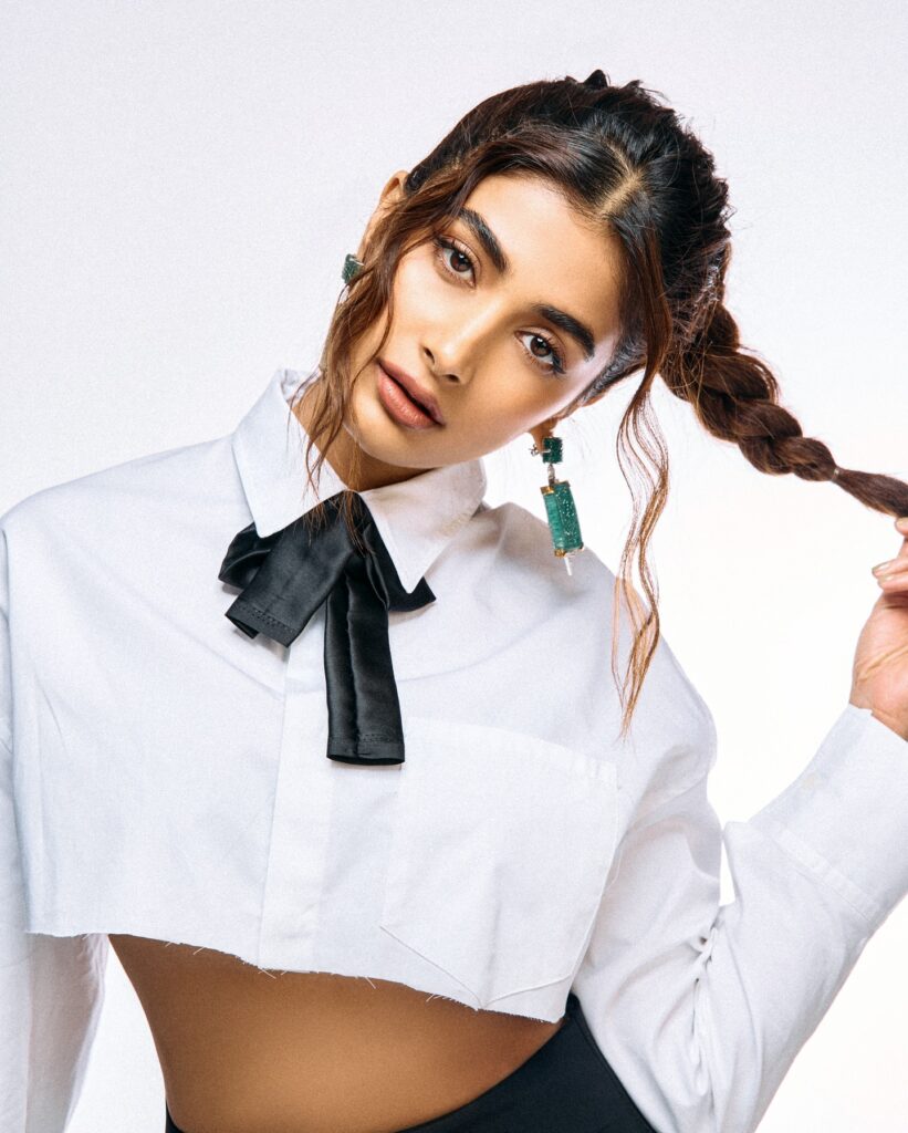 Pooja Hegde Dp